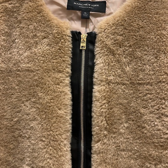Marc NewYork Women’s faux fur jacket - Picture 2 of 8